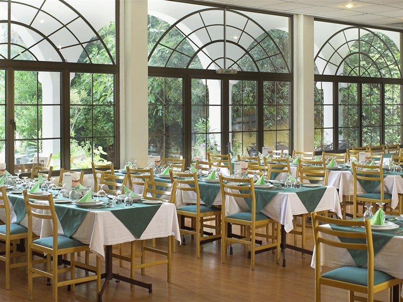 Pendeli Hotel Platres Buitenkant foto