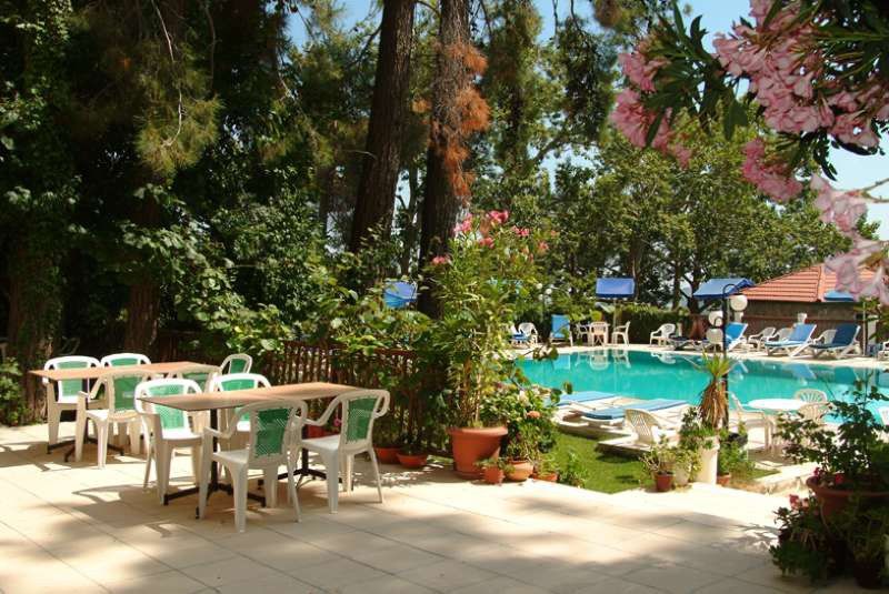 Pendeli Hotel Platres Buitenkant foto